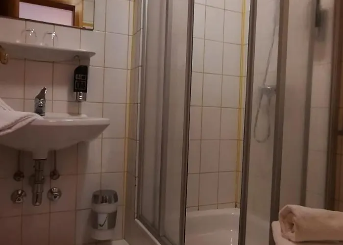 Bergbauern Wirtshaus Locanda *